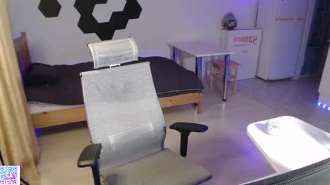 Snapshot of shiromy_ chatting on 25, 11, 2025 shiromy_ online show from 25, 11, 2025