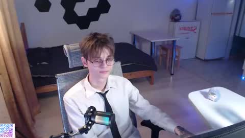 Snapshot of shiromy_ chatting on 28, 11, 2025 shiromy_ online show from 28, 11, 2025