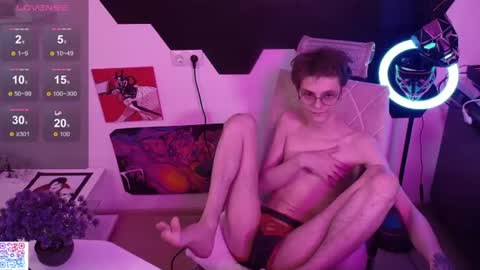 Snapshot of shiromy_ chatting on 9, 6, 2026 shiromy_ online show from 9, 6, 2026