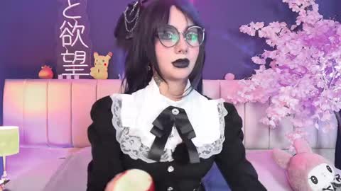 Snapshot of shizuko___ chatting on 28, 4, 2026 Valentina online show from 28, 4, 2026