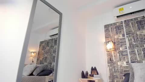 Snapshot of shofiavega chatting on 18, 4, 2026 SHOFIA online show from 18, 4, 2026
