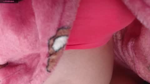 lamai online show from 28, 2, 2025