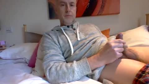 Snapshot of shosting chatting on 10, 1, 2025 JJ online show from 10, 1, 2025