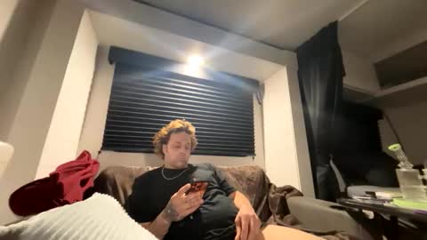 shred4dayz420 online show from 8, 4, 2026