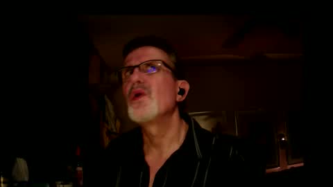 Snapshot of shrewtamer chatting on 15, 11, 2025 shrewtamer online show from 15, 11, 2025