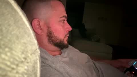 Snapshot of shubby420 chatting on 18, 11, 2025 YeahBoi420 online show from 18, 11, 2025