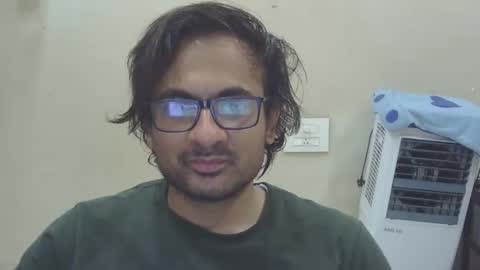 shubhamkhandelwal123 online show from 7, 4, 2026