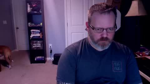 Snapshot of shughes740 chatting on 30, 4, 2026 shughes740 online show from 30, 4, 2026