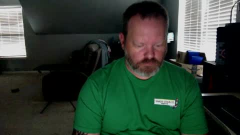 Snapshot of shughes740 chatting on 19, 6, 2026 shughes740 online show from 19, 6, 2026