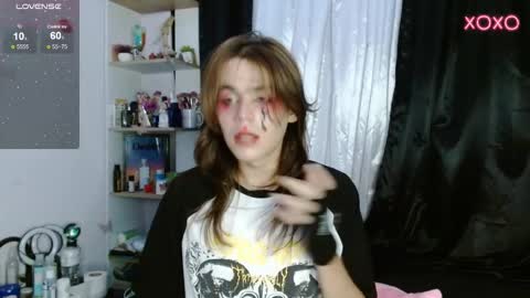 Snapshot of shun_sun chatting on 12, 2, 2025 Shun White online show from 12, 2, 2025