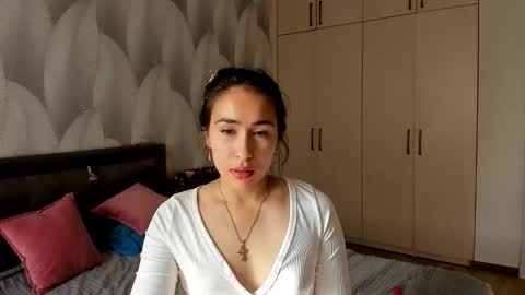 Mika online show from 25, 9, 2025