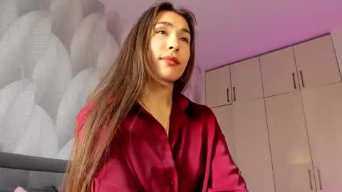 Mika online show from 27, 9, 2025