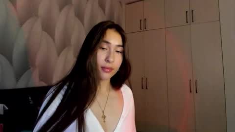 Mika online show from 5, 12, 2025