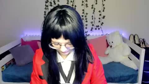 Snapshot of shy_elina01 chatting on 27, 10, 2025 shy_elina01 online show from 27, 10, 2025