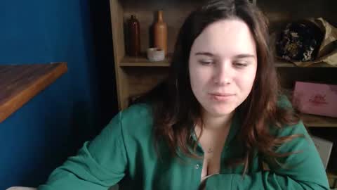 shy_lil online show from 9, 10, 2025