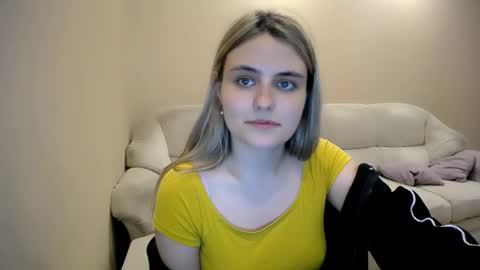 Snapshot of shy_sabrina_ chatting on 29, 4, 2026 shy_sabrina_ online show from 29, 4, 2026