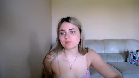 Snapshot of shy_sabrina_ chatting on 22, 5, 2026 shy_sabrina_ online show from 22, 5, 2026