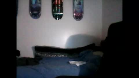 shyboyhugecum2020 online show from 17, 9, 2025