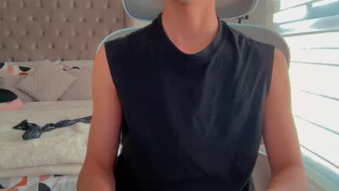 shydude666 online show from 4, 10, 2025