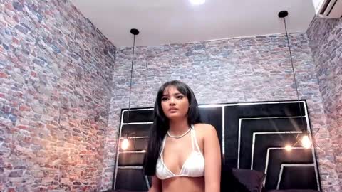 Snapshot of shyelenax chatting on 16, 5, 2026 ELENA online show from 16, 5, 2026