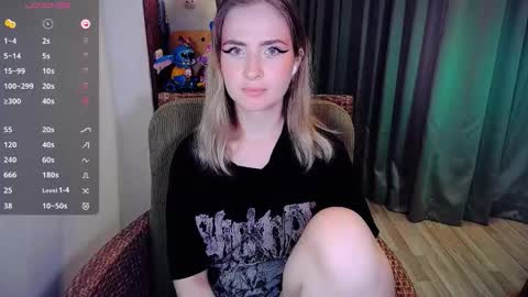 Effie online show from 19, 10, 2025