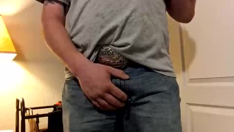 shyguycurious5 online show from 13, 1, 2026