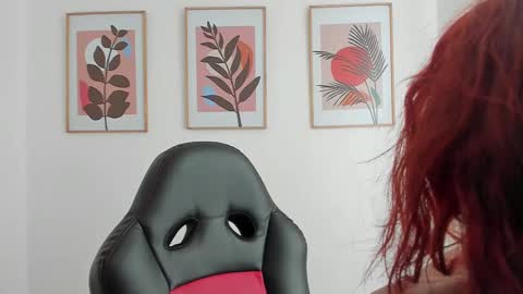 Snapshot of shylittlebunny chatting on 15, 2, 2025 shylittlebunny online show from 15, 2, 2025