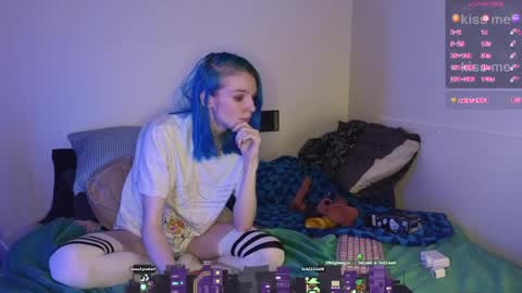 Hippie online show from 13, 4, 2026