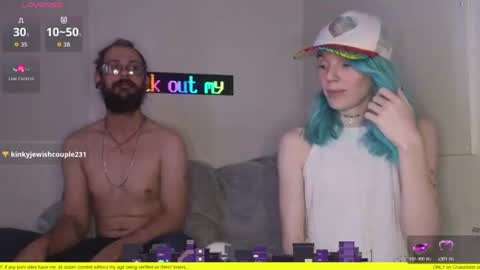 Snapshot of shyohiogirl chatting on 20, 6, 2026 Hippie online show from 20, 6, 2026