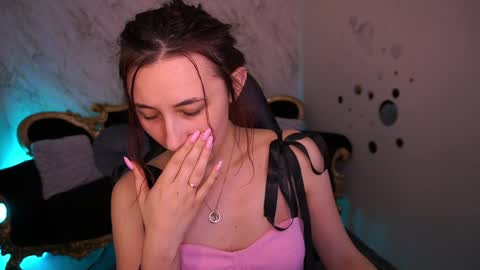 shyy_jany online show from 4, 4, 2026