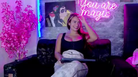 Snapshot of siamarlin chatting on 8, 10, 2025 siamarlin online show from 8, 10, 2025