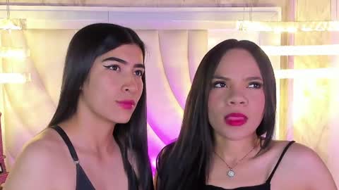 Siara and Zoe tattoo online show from 26, 6, 2026