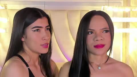 Siara and Zoe tattoo online show from 3, 7, 2026