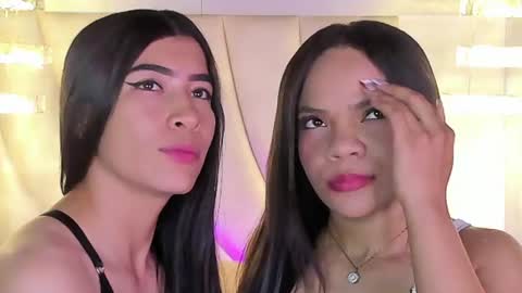 Siara and Zoe tattoo online show from 17, 7, 2026