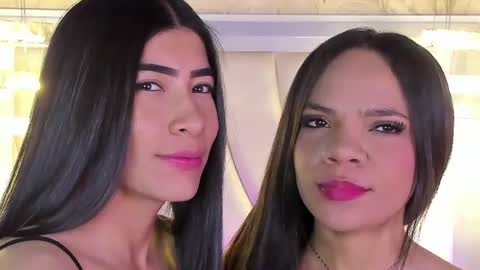 Siara and Zoe tattoo online show from 21, 7, 2026