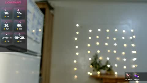 Snapshot of siberian_girl_ chatting on 28, 11, 2025 Eva online show from 28, 11, 2025