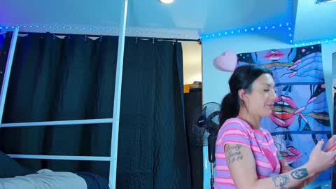 Miss Meadow Gotti Romano online show from 25, 3, 2026