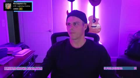 SideSnack online show from 27, 10, 2025