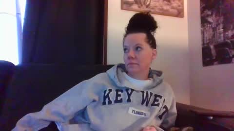 Snapshot of sidneyraee chatting on 4, 1, 2025 Mrs. St. Patrickk online show from 4, 1, 2025