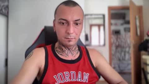 Snapshot of sidvicious23cm chatting on 19, 9, 2025 sidvicious23cm online show from 19, 9, 2025