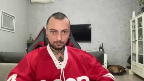 Snapshot of sidvicious23cm chatting on 4, 12, 2025 sidvicious23cm online show from 4, 12, 2025