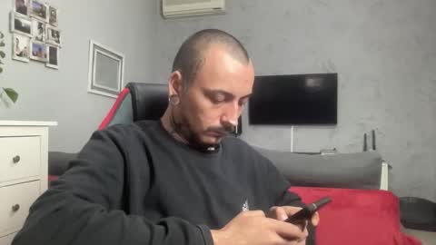 sidvicious23cm online show from 23, 2, 2026