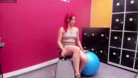 Snapshot of siena_fox chatting on 28, 7, 2026 Siena online show from 28, 7, 2026