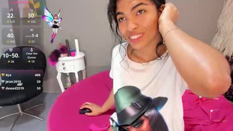 sienna_glow online show from 16, 11, 2025