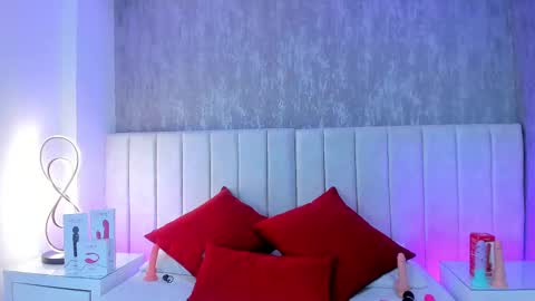 Camila Vargas online show from 11, 2, 2025