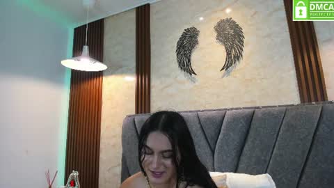 Sienna online show from 14, 6, 2026