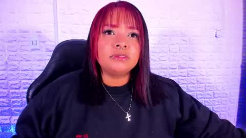Snapshot of sienna_lux01 chatting on 3, 7, 2026 sienna_lux01 online show from 3, 7, 2026