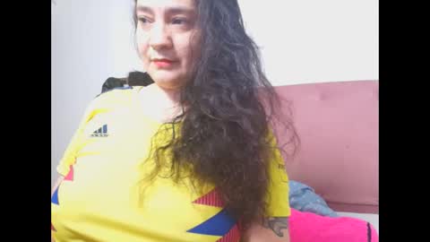 Snapshot of siennabloomhot chatting on 6, 4, 2026 Sienna online show from 6, 4, 2026