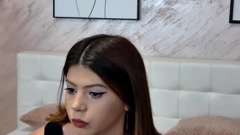 Snapshot of sierra_halle chatting on 4, 2, 2025 SIERRA online show from 4, 2, 2025