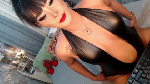 Sierrafina online show from 8, 4, 2026